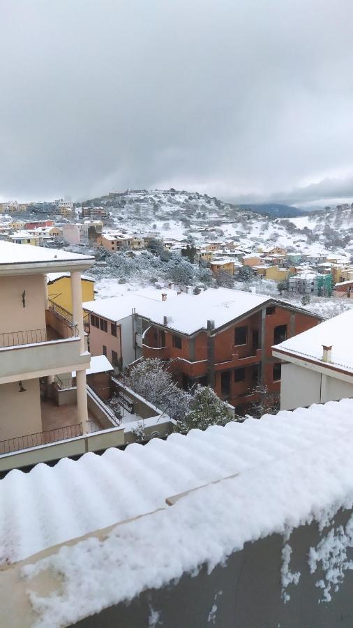 Casa Ghirthalos Нуоро Экстерьер фото